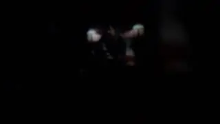 ''MÜSLÜM FİLM'İNDEN OTEL ODASINDA MÜSLÜM BABA'NIN MUHTEREM NUR'A SÖYLEDİĞİ ŞARKI...''