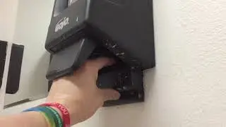 ✅ GOJO Hand Cleaner Box Replacement - PRO TDX Hand Cleaner Dispenser