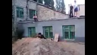 Жестокий удар сальто