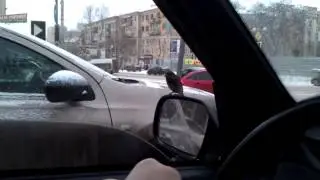 Воробьи жрут в McDonald's