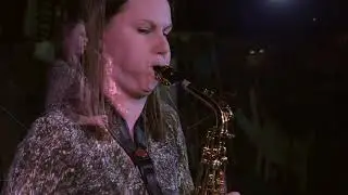 Кривошеева Ярослава "Moon river" ( Frank Sinatra  sax cover )