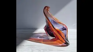 Iwatsu Hineri Glassworks, Sculpted Scarlet, Tangelo and Violet Stripe Tricorn Dish 1960s-70s