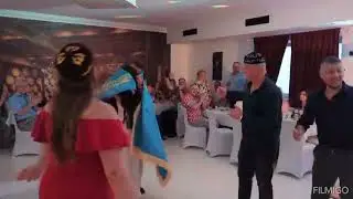Отмечаем день рождения друга,в ресторане Радикс Кавказ.