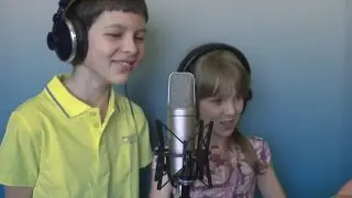 Макар и Полина Марченко. Собаку.