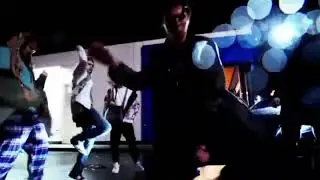 модная шалава на башке бандана