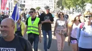 Liberté Respect Liberté Acte XIV Plusieurs Milliers de Toulonnais La Marche des Héros Live TV 2021