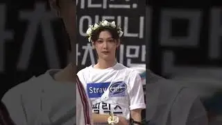 They’re fanboying over Felix 💖 #straykids #felix #shorts