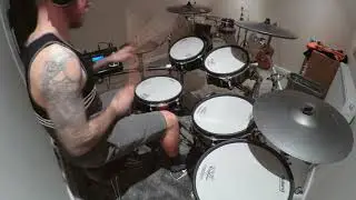 Iggy Azalea- Trouble (drum cover)