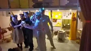 Танец к спектаклю "Все мыши любят сыр"