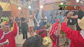 Sheynnis Palacios reacciona ante un grito de un Nica en miami