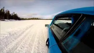 Ice-driving in Sweden with Tuthill-prepared 911s