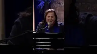 Kim Clement Prophecy - Pandemonium In The White House 