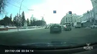 Авария на ул. Ленина, Омск
