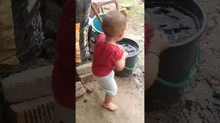 She Loves Water || Anak Kampung 🥰 #budakkampung #nieces #sabahanyoutuber