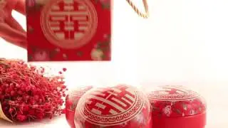 Romantic Valentine Day Candy Box Flat Round Candy Box
