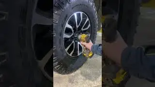 Dewalt dcf 922 VS ГАУ 400/36ВЕ