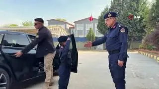 Minik Jandarmalar İş Başında: İzleyenlerin Tüyleri Diken Diken Oldu