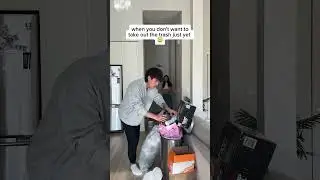 the trash isnt THAT full 😂 