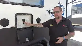 #49 SUNLAND CARAVANS 20'6 PHOENIX
