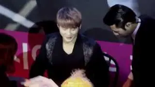 151113 잠실 팬사인회 XIA 준수 ジュンス - 쥰쮸를 만난 삐요(feat.센스쟁이 시기시기)