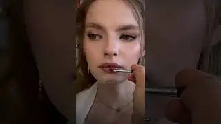 Как считаете,ей идет этот образ?!🙄