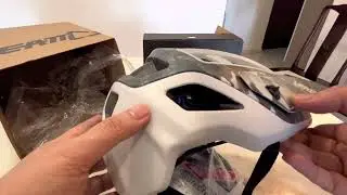 My Unboxing Leatt mtb helmet 3.0