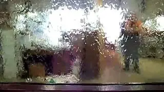 Производство как сделать водопад по стеклу,