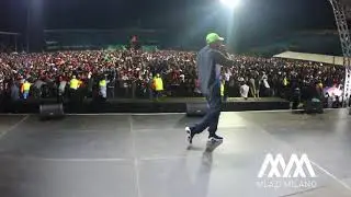 100k Macassette on Stage