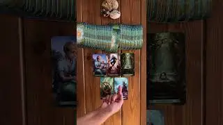 A Message That Is Meant To Reach You Right Now! #shorts #tarot #tarotreading