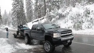Snow riding with a polaris Rzr in miami trails by bass lake