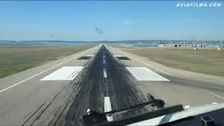 Boeing 737 cockpit landing Marseille