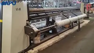 hexagonal wire netting machine 3rolls at one time in Mexico