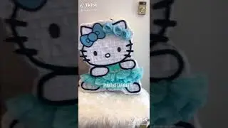 Piñata kitty
