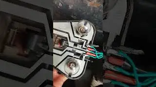 Gol G2 queimando fusível do freio. ( RESOLVIDO)