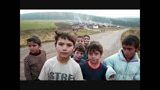 SLOVENSKÁ RÓMSKA OSADA - naspieval Fero Hergott