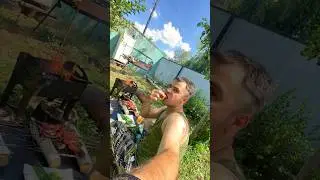 На работе не заработаешь! Бросай все поехали бухать обсуждать как стать миллионером!