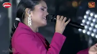 දැනෙනා තුරු මා ඉන්නද නුඹ ගාවින් ...