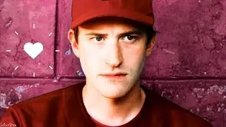 Joe Mazzello | Message Man