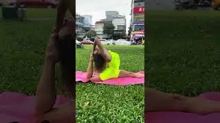 Deep Stretching | Chebyjane #yoga #flexibility #shorts