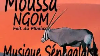 EE   Moussa NGOM fait du Mbalax