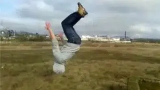 Олимпийский призер  сальто )))  ахахах