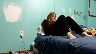 ALICIA AROL lies back on bed & shares her life & thoughts with you.  (mention 'Babygirl' & 'Daddio')
