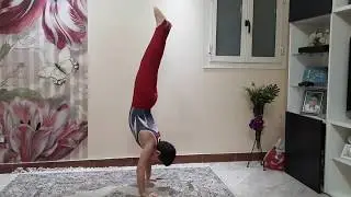 تعليم الوقوف على اليدين  How to do a Handstand and hold it for a long time