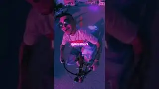 Я КАЧУСЬ ПО МИРУ СО МНОЙ ДВА ЧЕМОДАНА #shorts