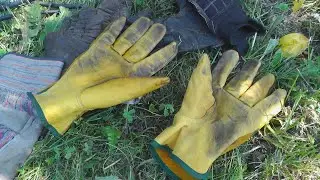 Split leather gloves for welding, tool use, and household use. Compared to welder's mittens, etc.