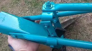 Окучник ручной Дружба с колесом.