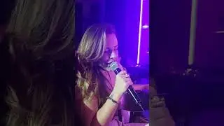 Anxhela Peristeri - Ase me na s΄agapao (live in Mouses)