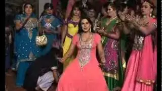 lac 28 kuri da Mujra clip001