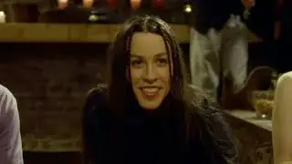 Alanis Morissette and Sarah Jessica Parker Lesbian Kiss_eRUTJK71WsM_new