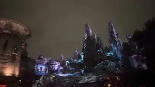 Skywalker saga projections show @Disneyland 2025